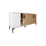 Buffet en Melamina Gris Blanco y Roble, Diseño Moderno